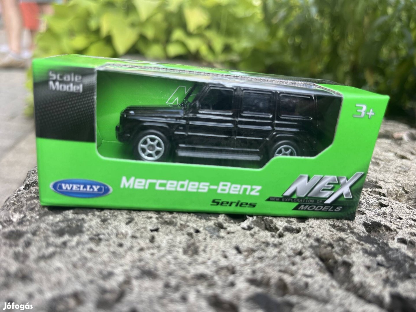 Welly Mercedes-Benz G 1/64 Új