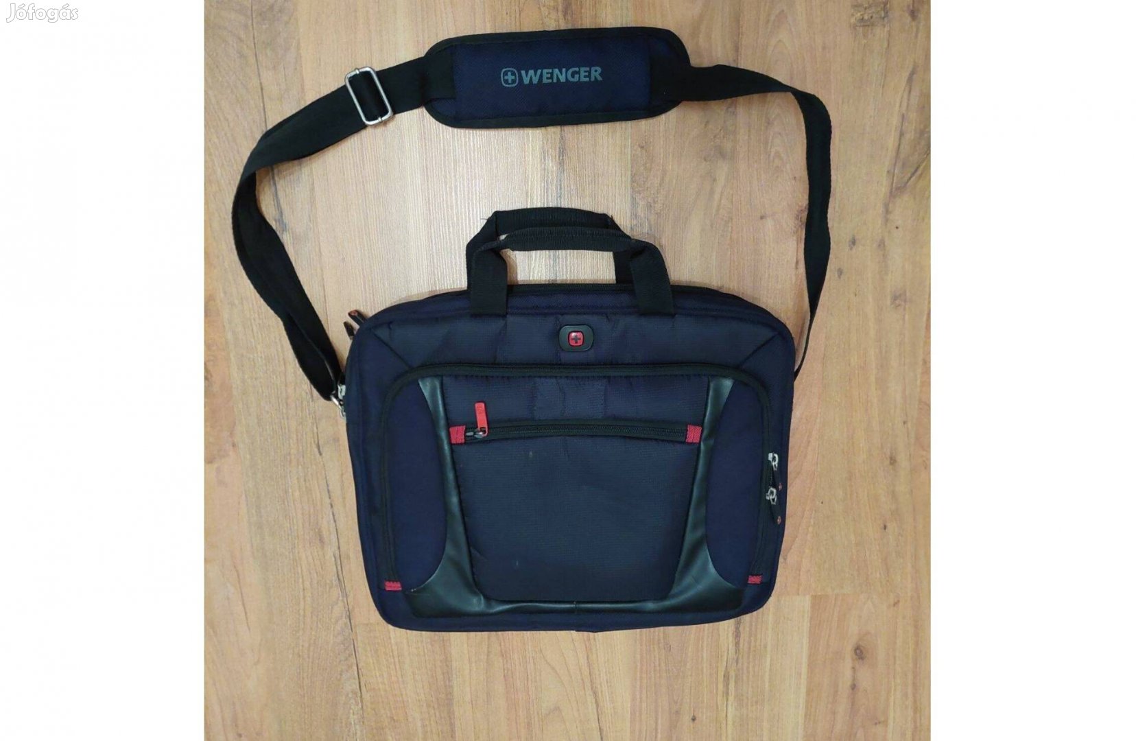 Wenger Sensor prémium 15 laptop táska protektoros