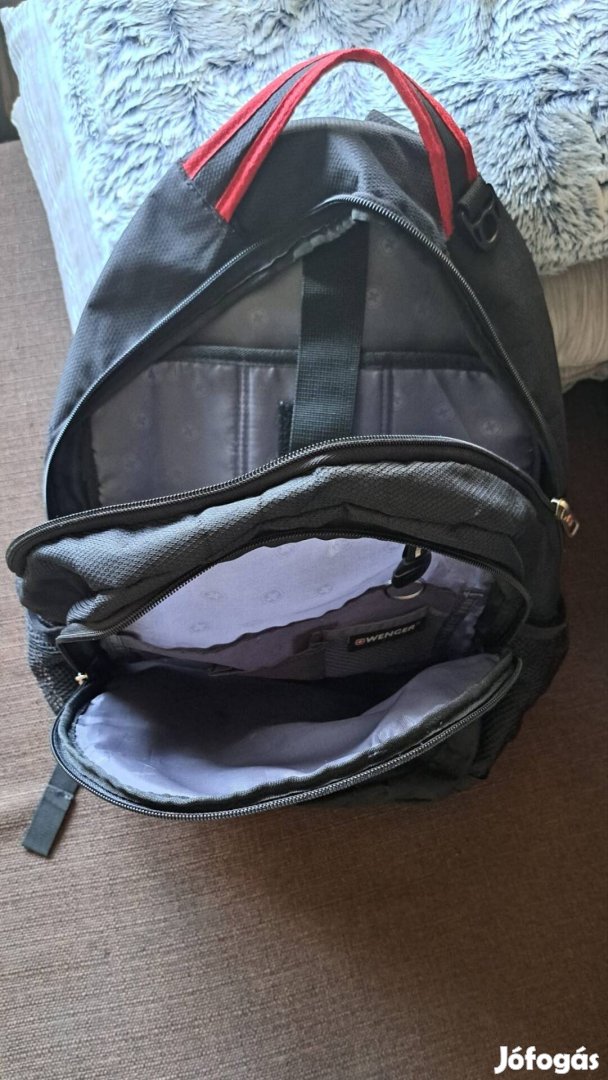Wenger laptop rekeszes hátizsák