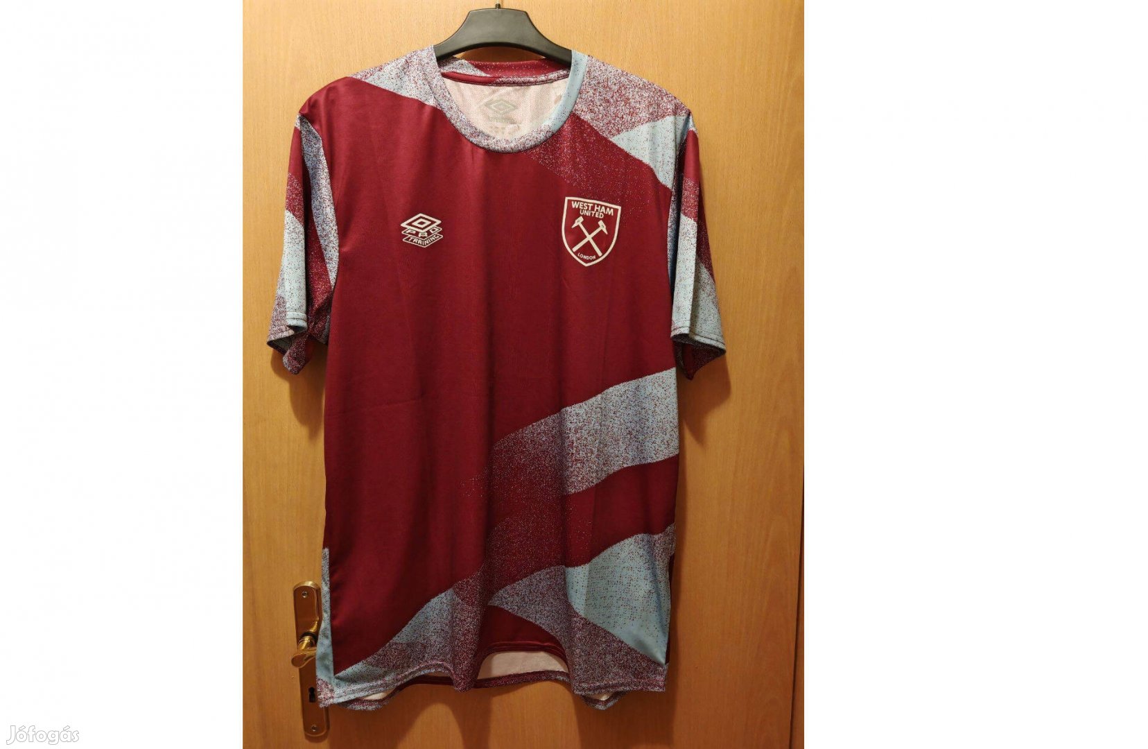 West Ham United 2021-22 eredeti Umbro edzőmez (2XL)