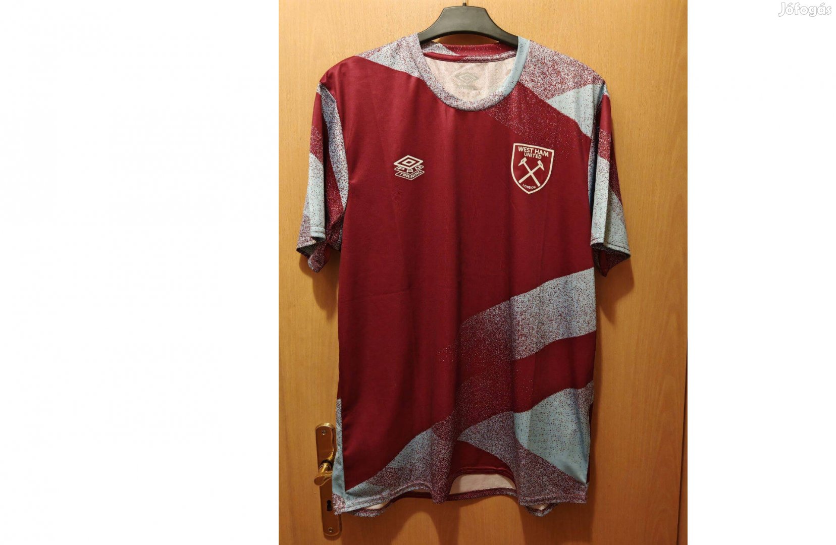 West Ham United bordó kék 2021-22 eredeti Umbro edzőmez (2XL)
