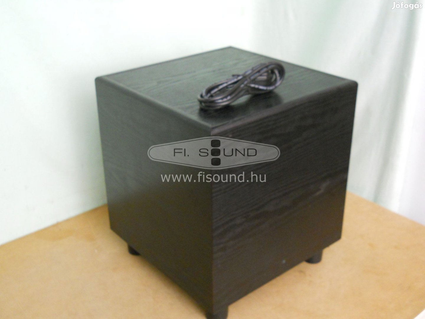 Wharfedale Power Cube 12A ,250W,aktív subwoofer 30cm-s gumiperemes