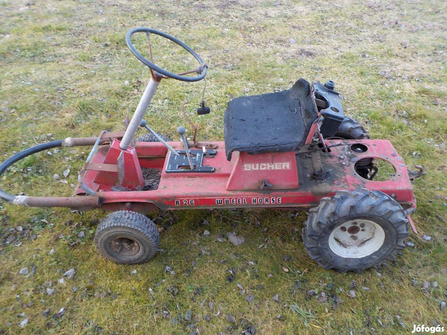 Wheel Horse R 26-os,régi hiányos fűnyírótraktor,nagyon olcsón