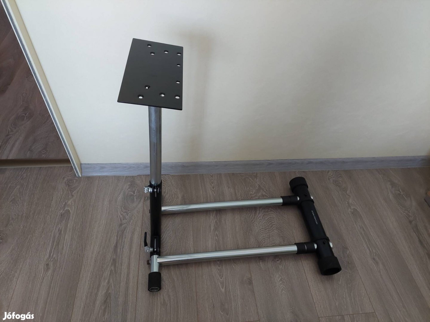 Wheel stand pro Logitech