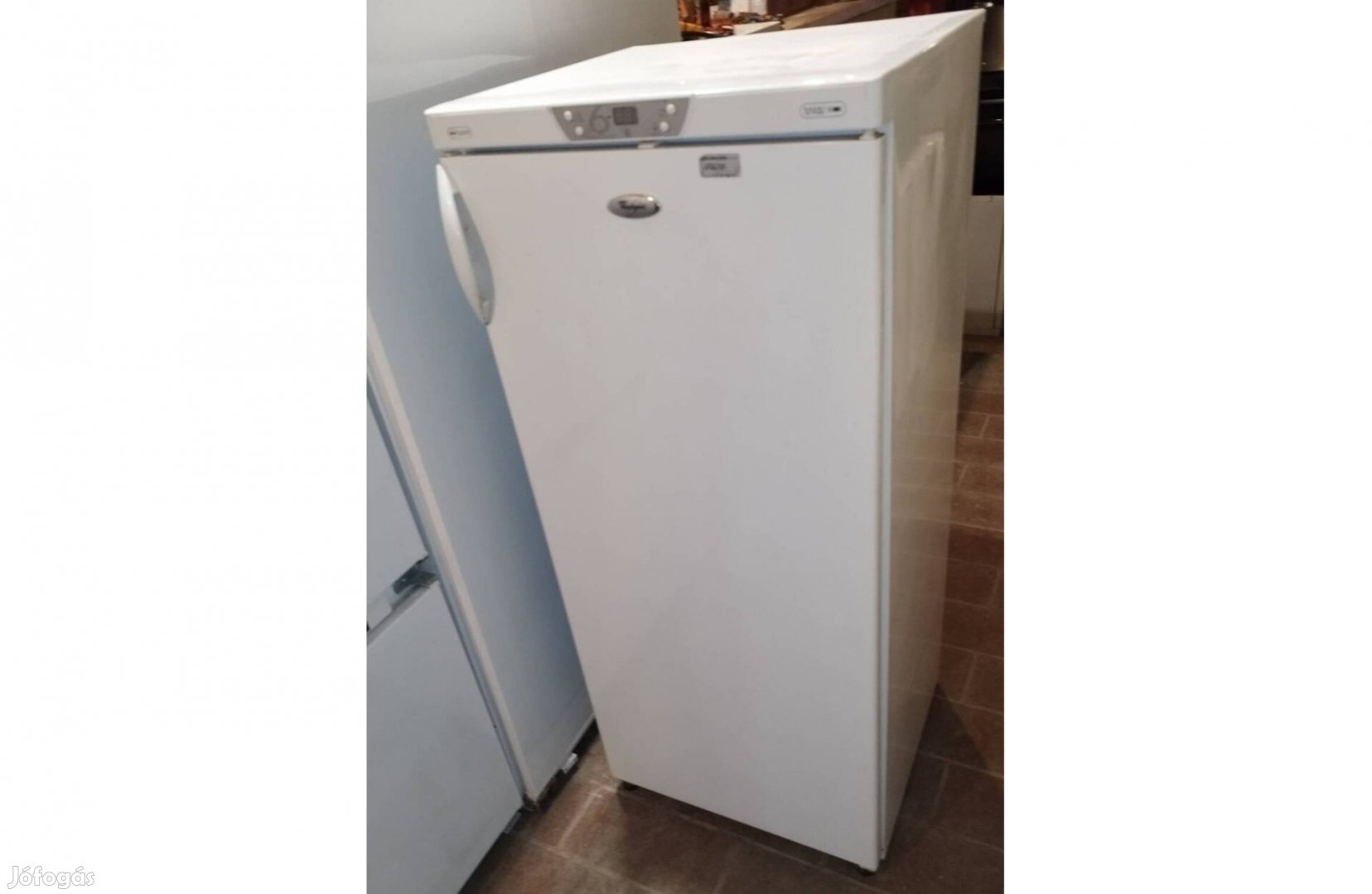 Whirlpool 192 literes No frost fagyasztószekrény garanciával