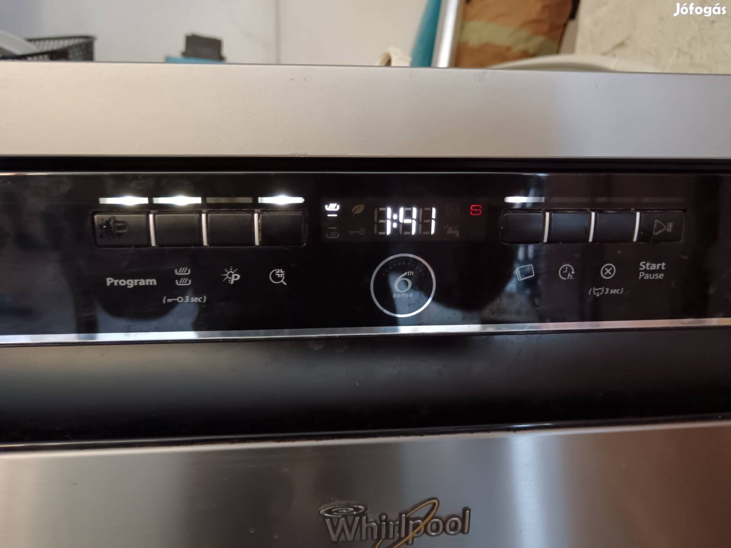 Whirlpool ADP 7570 IX hibás mosogatógép alkatrésznek. 