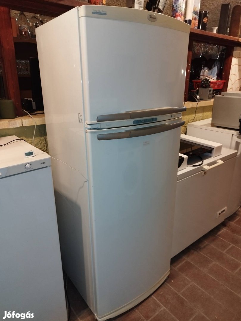 Whirlpool ARC4010 No frost hűtőszekrény fagyasztó 325 literes 