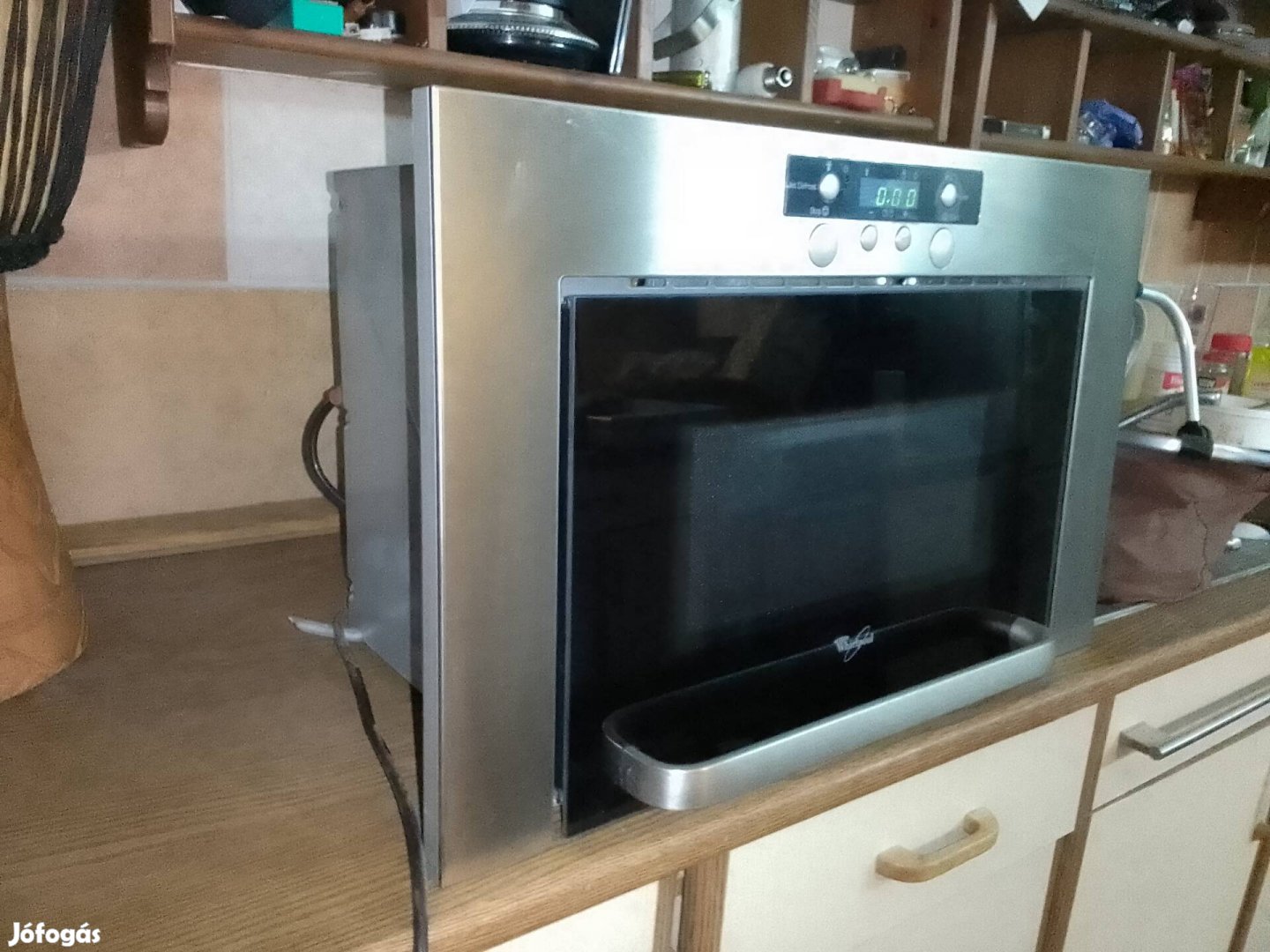 Whirlpool Amw 460/1/IX 1300 watt  beépíthető mikrohullámú sütő 