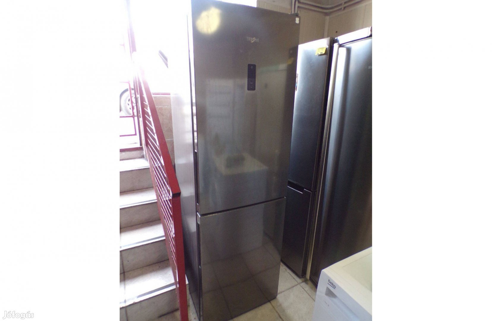 Whirlpool WNF8T2Ox Hűtő 3hónap jótállással