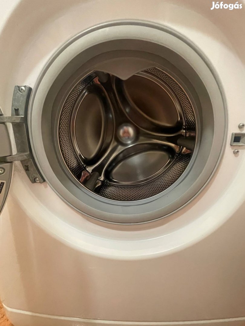 Whirlpool elöltöltős mosógép