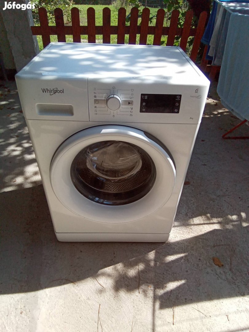 Whirlpool elöltöltős mosógép 8 kg 