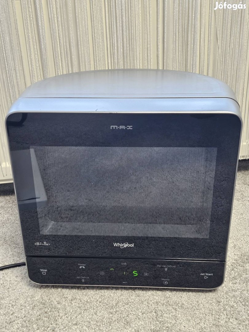 Whirlpool mikrohullámú sütő. Gőzpároló funkcióval.