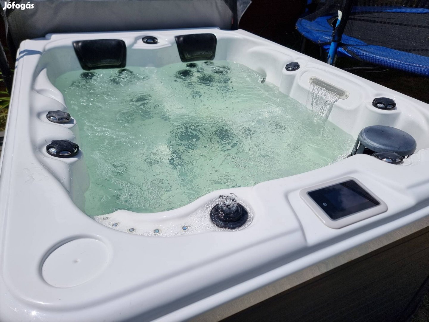 Whirpool Beach 3 személyes Jacuzzi / Jakuzzi