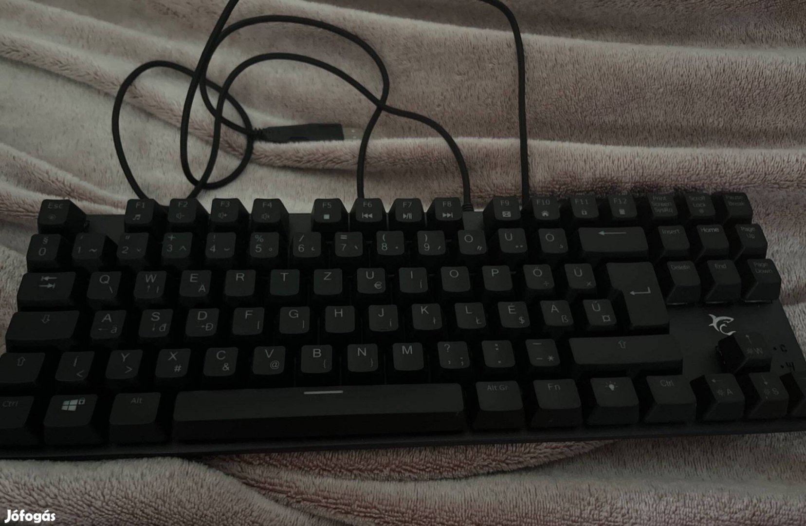 White Shark brown switches gamer billentyűzet