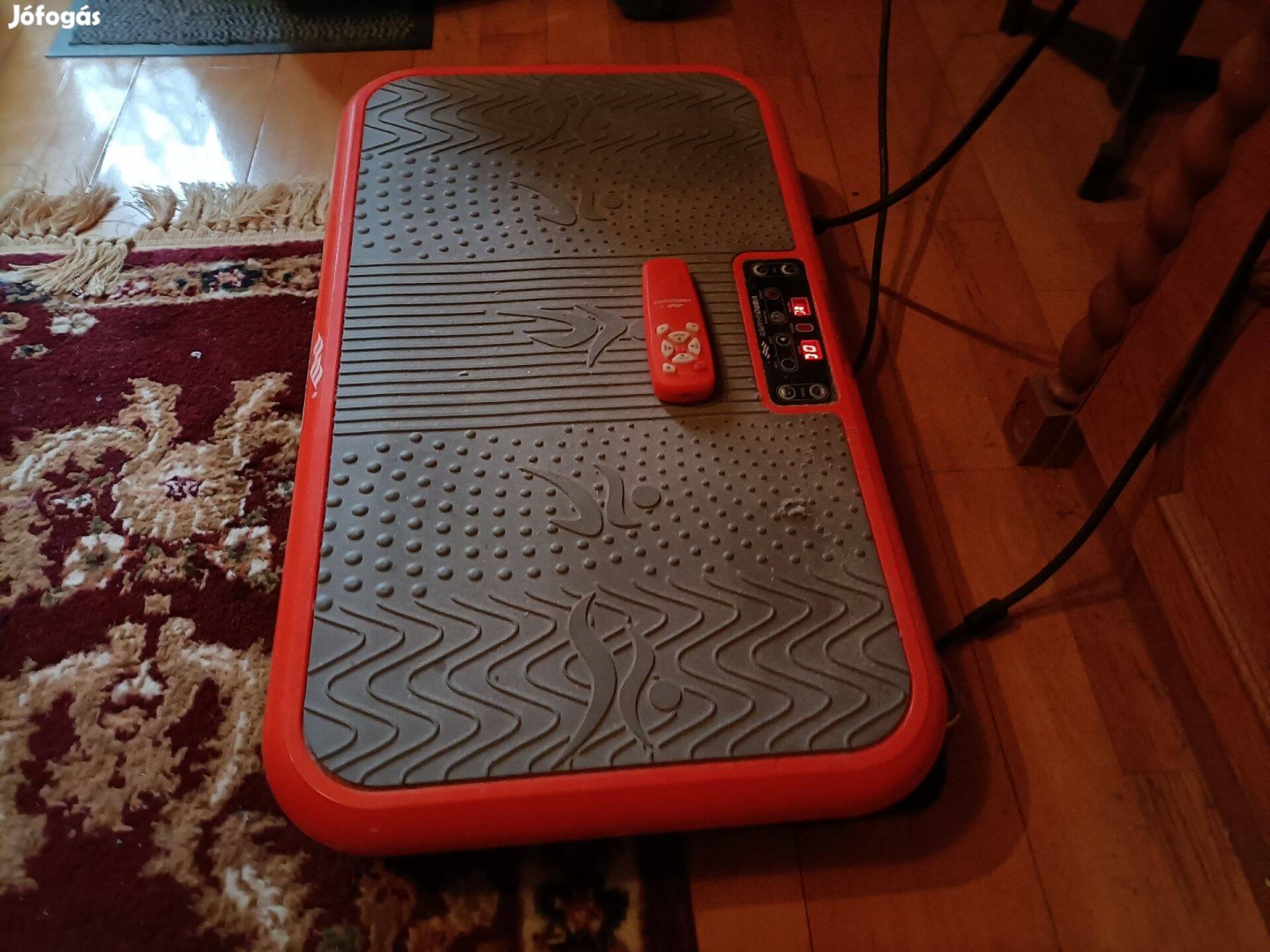 Wibroshaper alakformáló és masszirizó