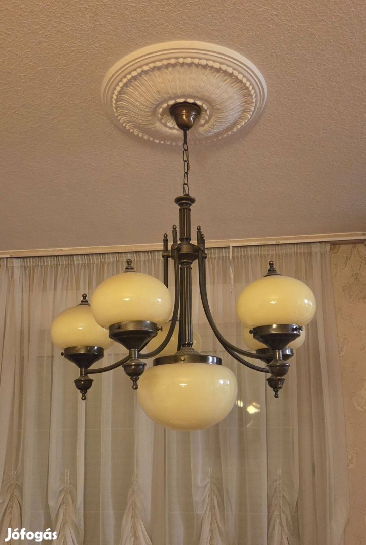 Wiener Nostalgie csillár 51 sárga búrás 2db és egy falikar