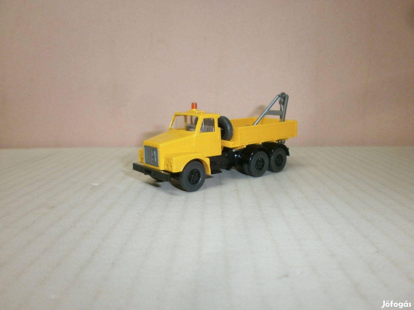 Wiking - Volvo - kamion - 1:87 - ( H-8)