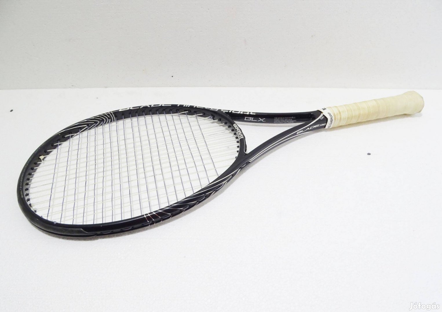 Wilson blade 98 teniszütő tokkal táskával