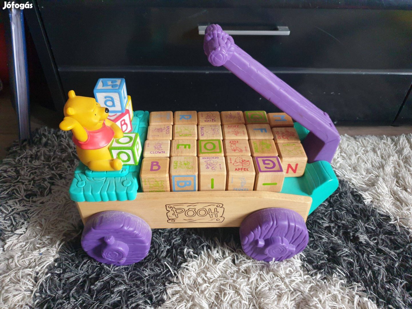 Winnie The Pooh fa játékkockás kocsi
