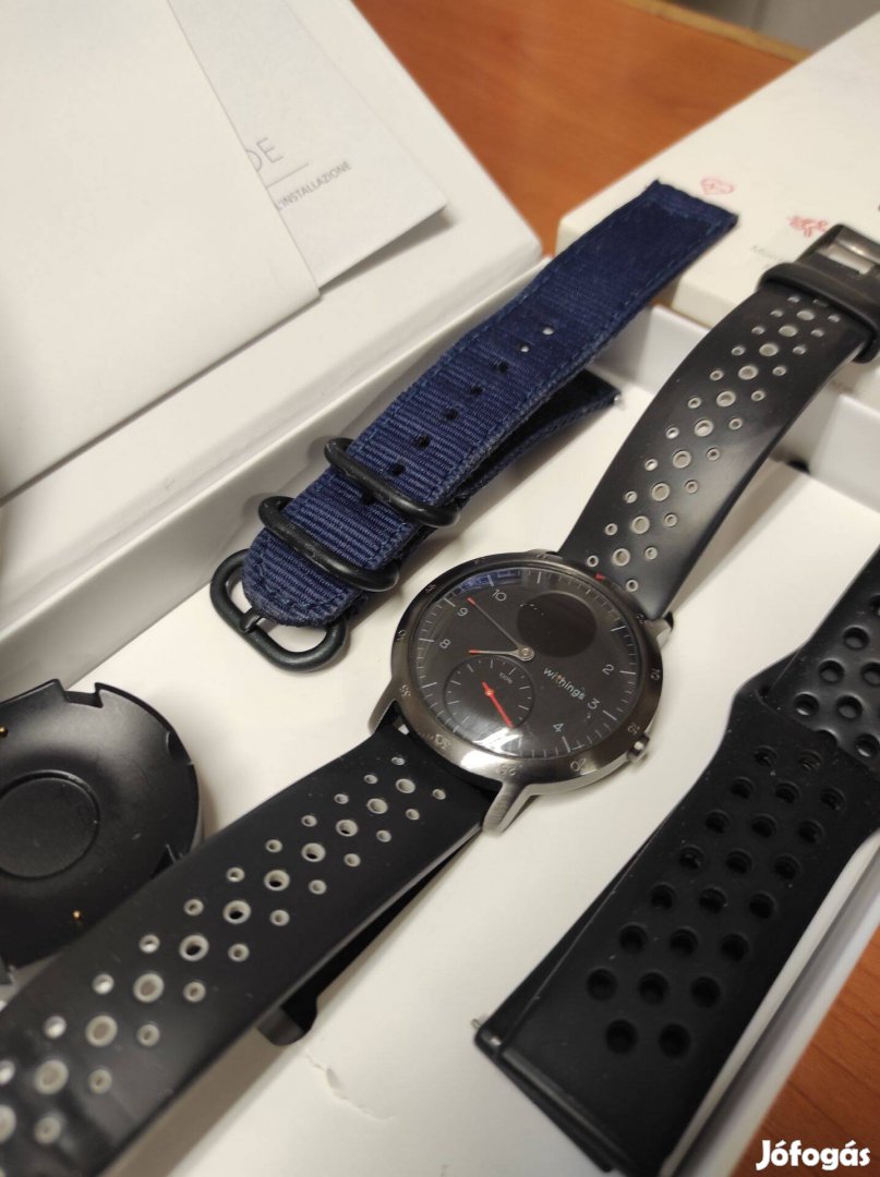 Withings Steel HR hibrid okos óra