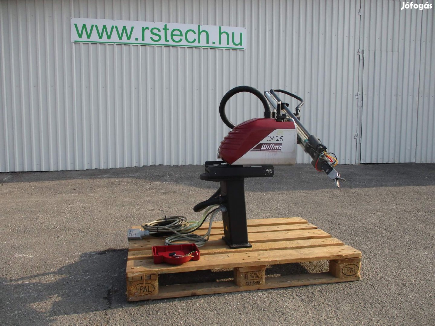 Wittmann W 702 Engusz kiszedő robot 3126