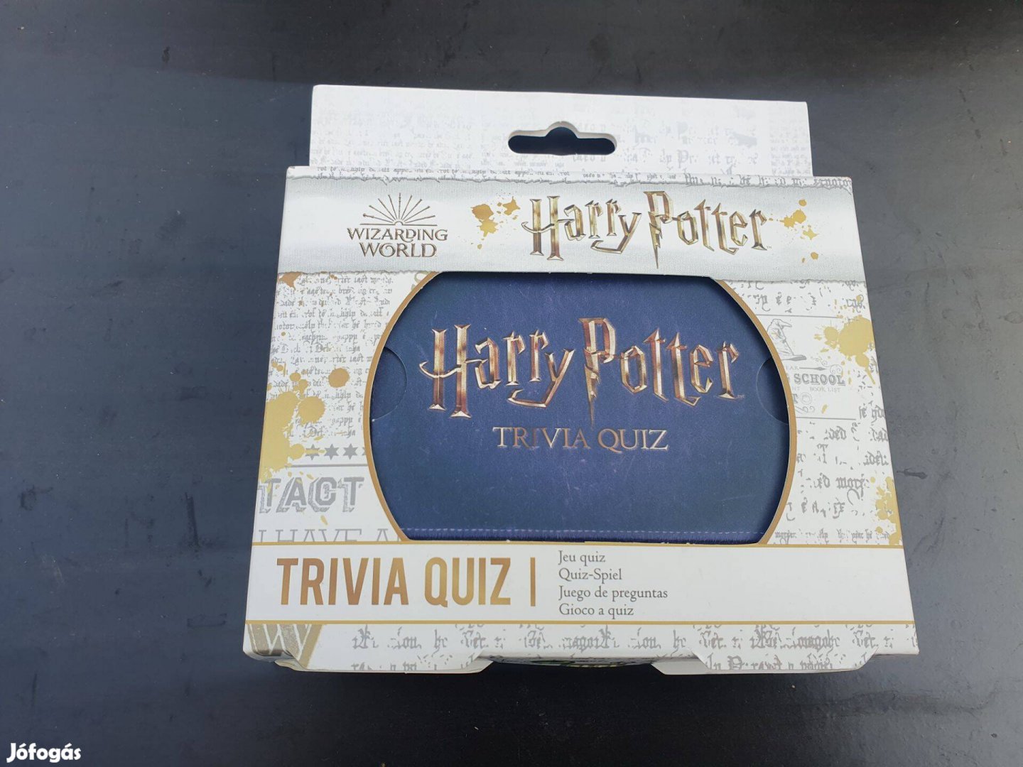 Wizarding World Harry Potter Hogwarts Trivia Quiz kártya + sárkány