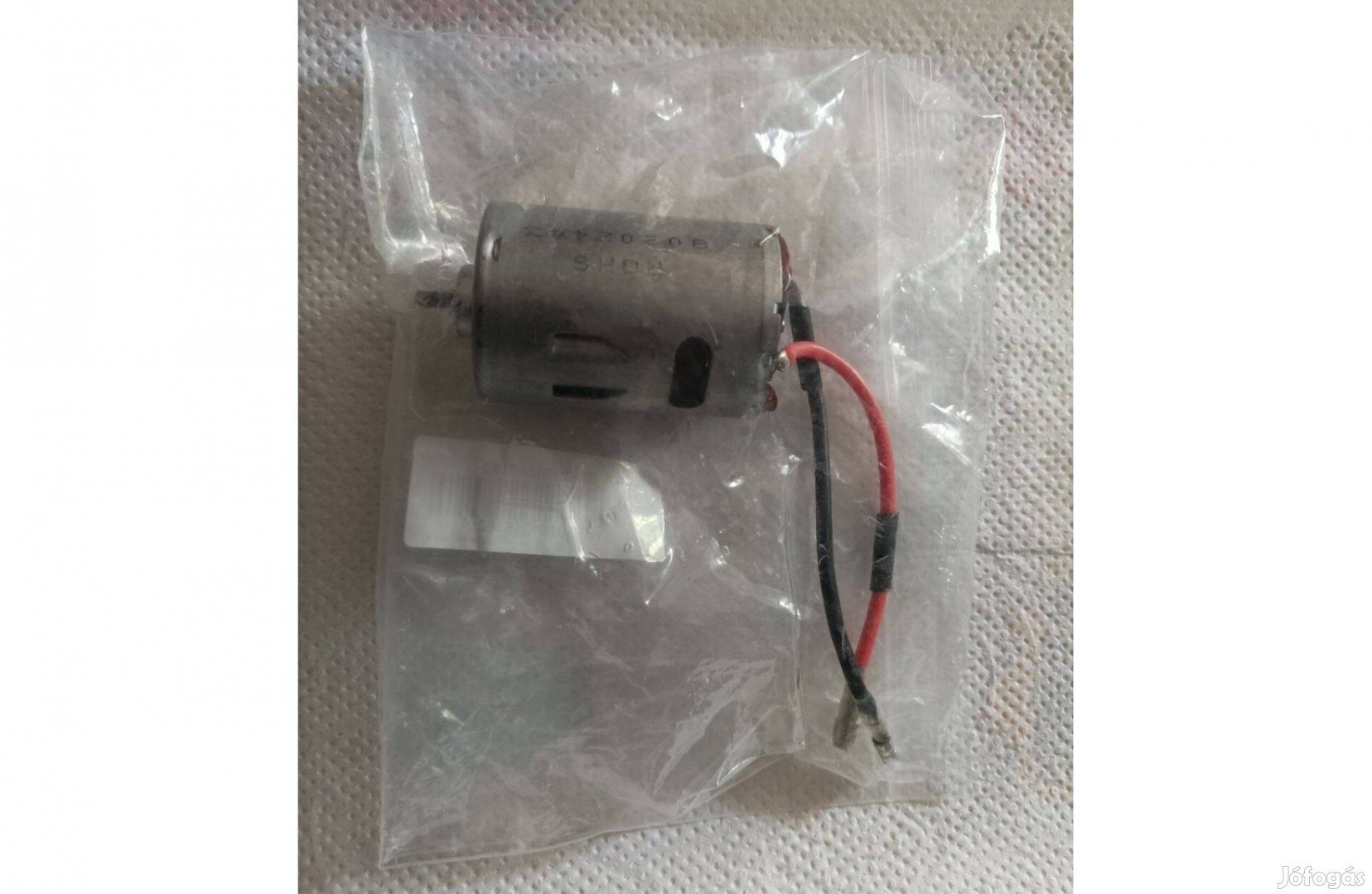 Wltoys 12428 típusú rc autóhoz új, gyári motor eladó!