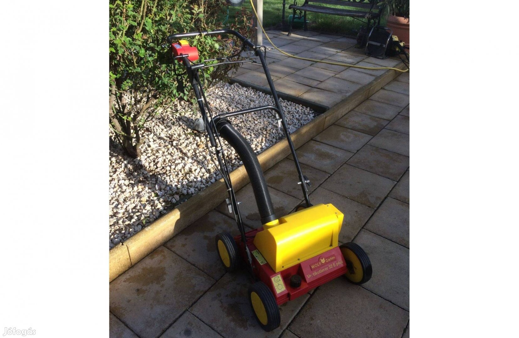 Wolf Garden Ipari Gyep szellőztető 1500 W 32 Cm