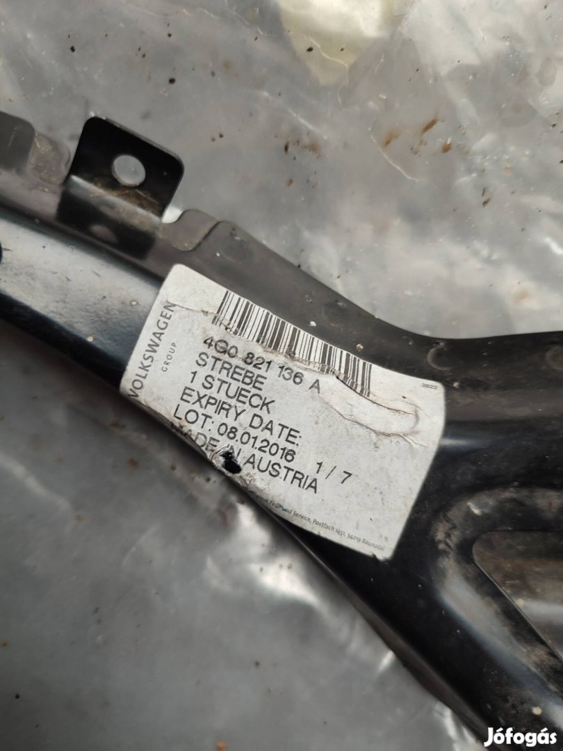 Wolskvagen Passat rács+Audi VW tartó+lámpa