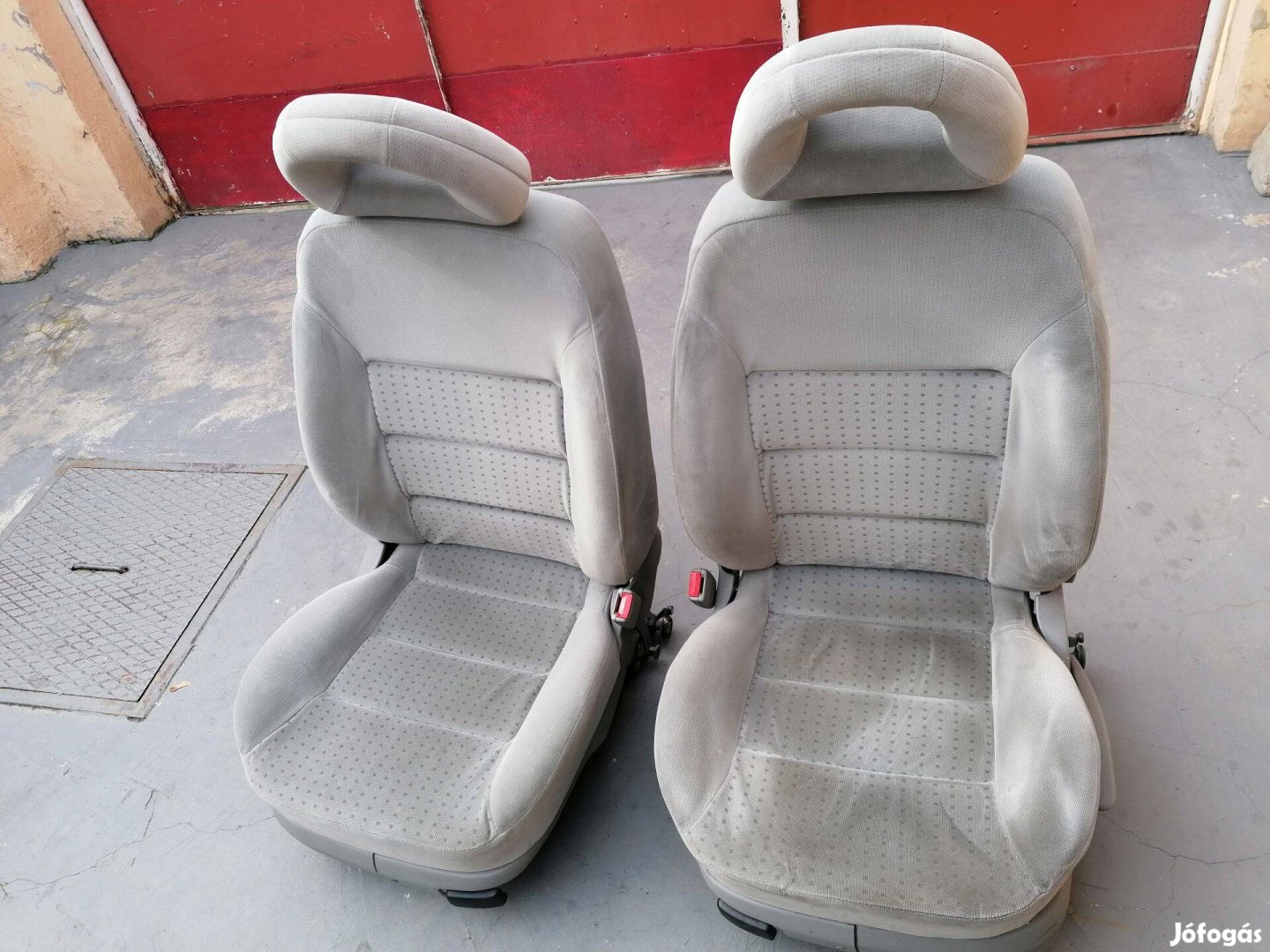 Wolsvagen Bora ülések kárpitok 1.6Benzin