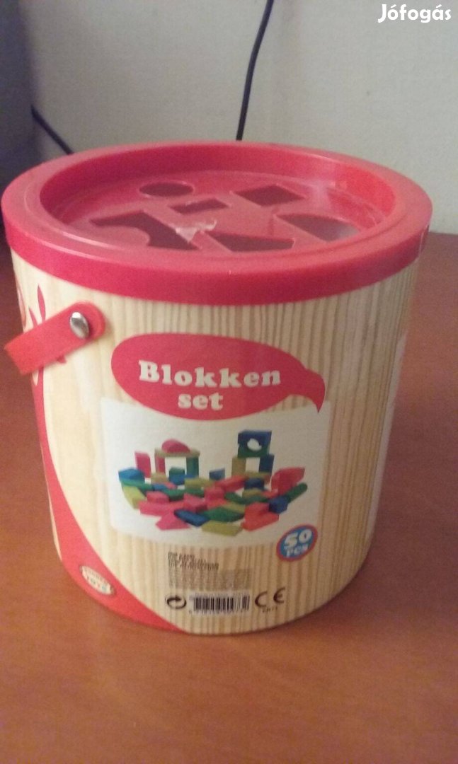 Wooden Toys színes fa építőkockák