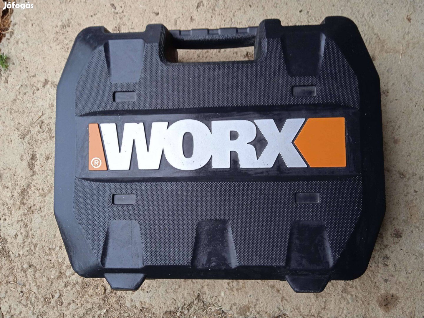Worx WX 368.3 szerszámkoffer , szinte új