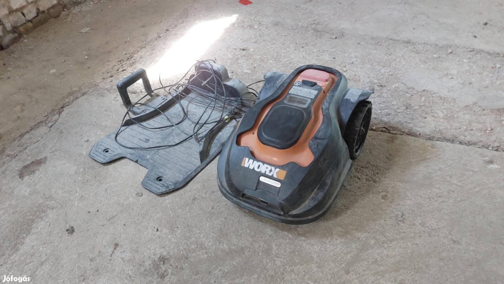 Worx fűnyíró robot+dokkoló!
