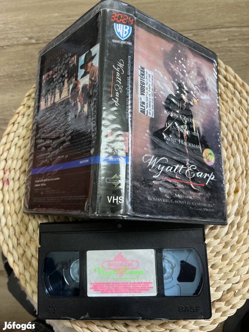 Wyatt Earp vhs m