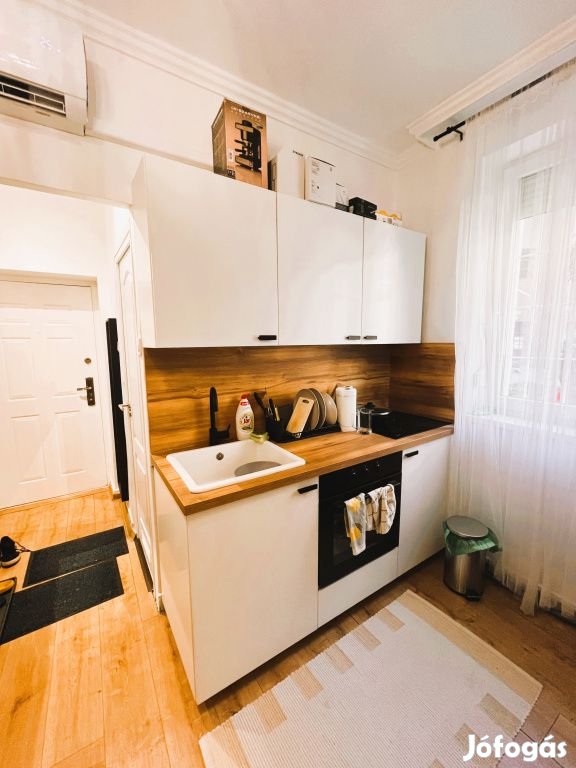 XIII. Kerület, Pozsonyi út közeli utca, 36 m2-es,