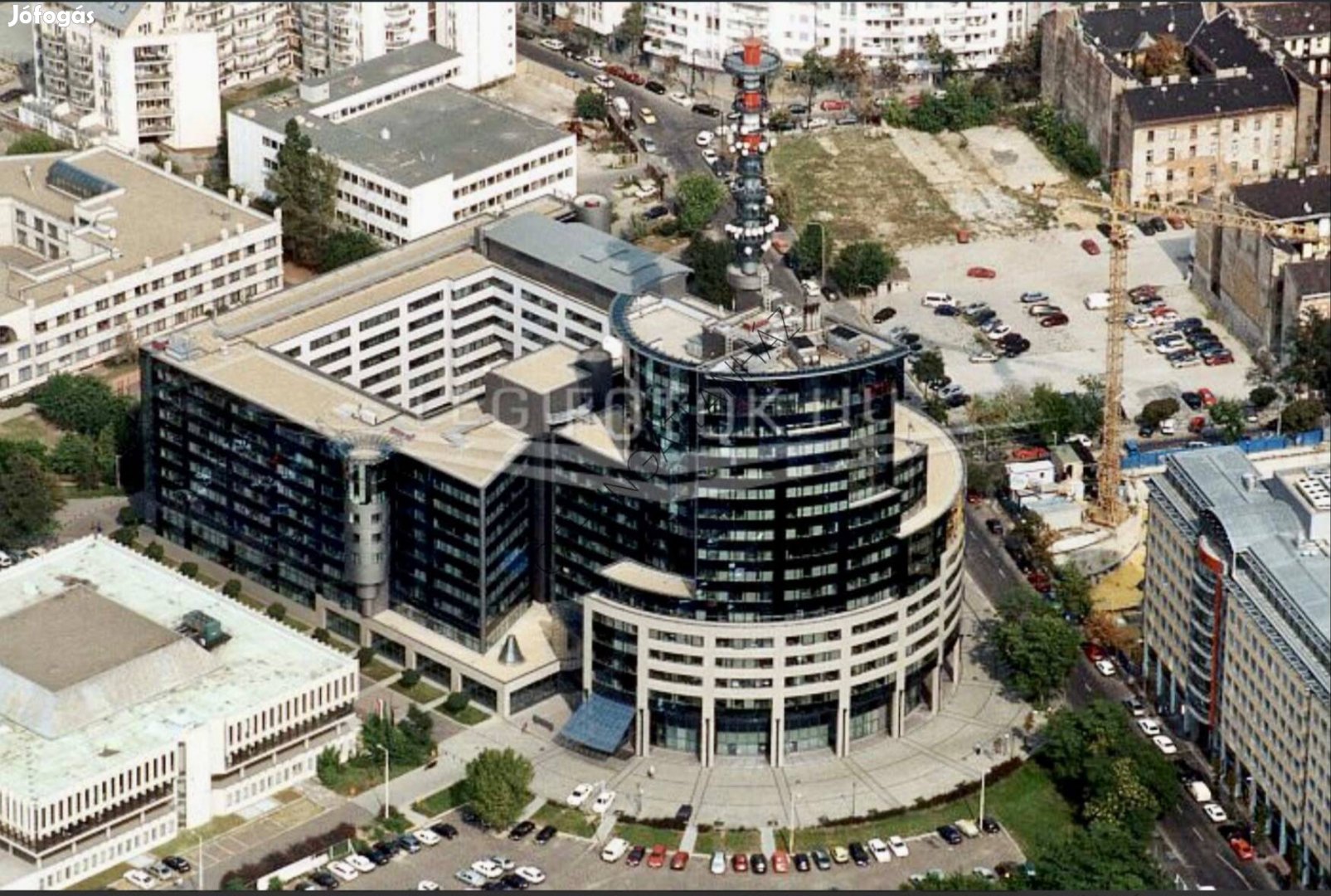 XIII.kerület Kiemelt Részén, A Rendőrpalotánál, Vegyes Besorolását Épí