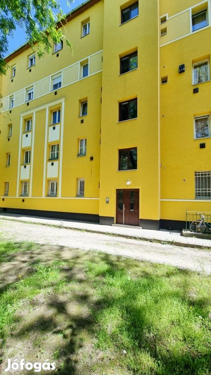 XIV. Kerület, Gyarmat utca, 34 m2-es, 4. emeleti, társasházi lakás