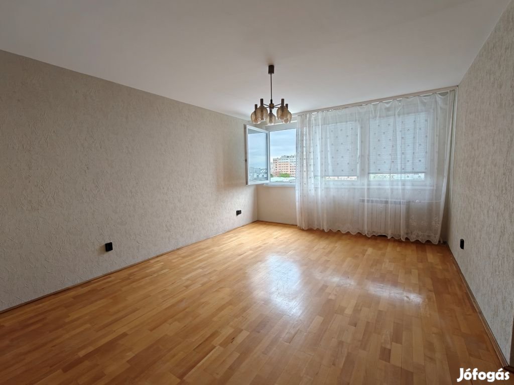 XIV. Kerület, Örs vezér tere, 49 m2-es, 7. emeleti, társasházi lakás