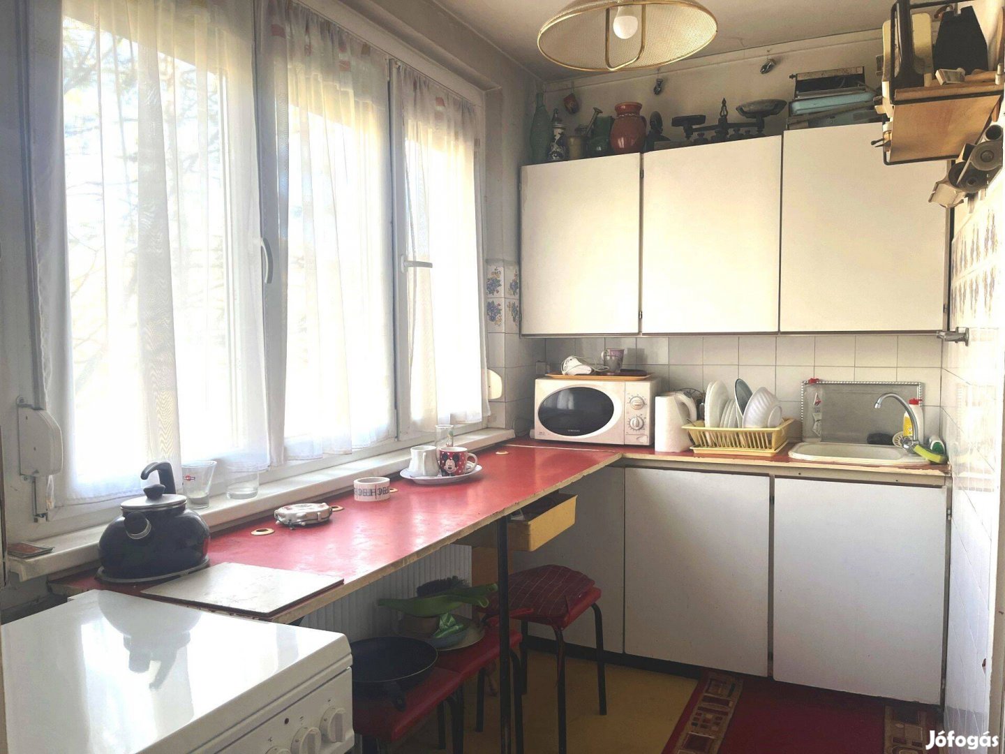XIV. ker. Kiváló lokáció, 50 nm-es panellakás parkos környezetben