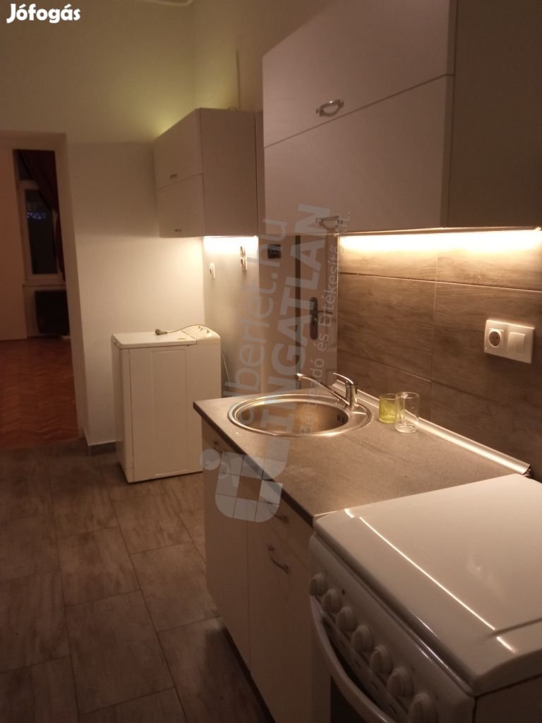 XIV. kerület, Őrnagy utcában 35 m2-es 1 + 1 félszobás