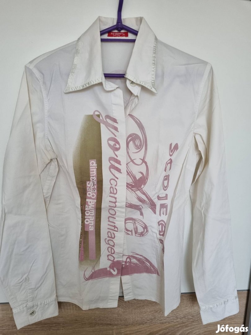 XL-es fehér mintás karcsusitott ing