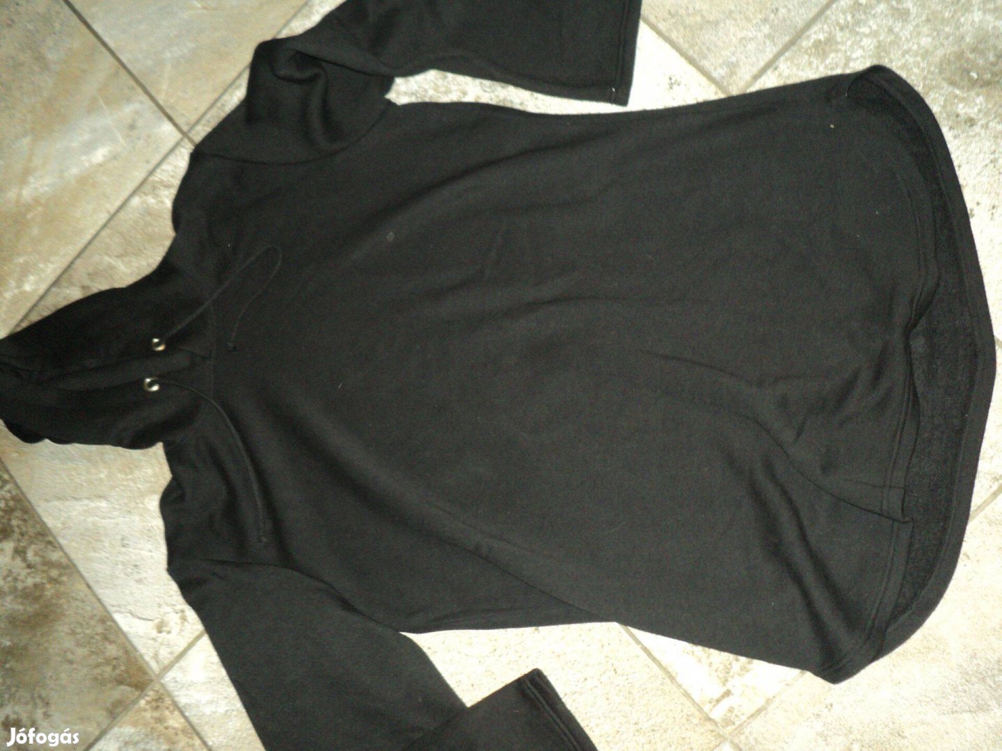 XL-es felső eladó