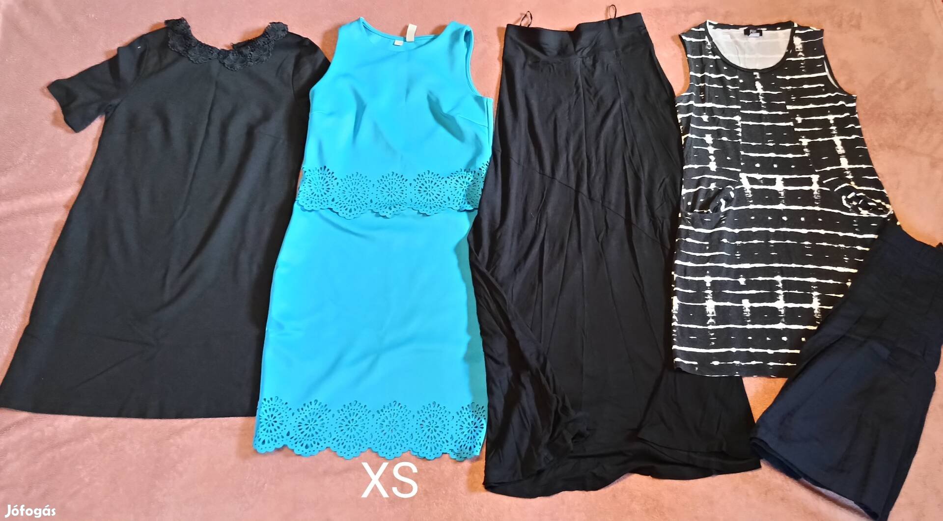 XS-es alkalmi ruha