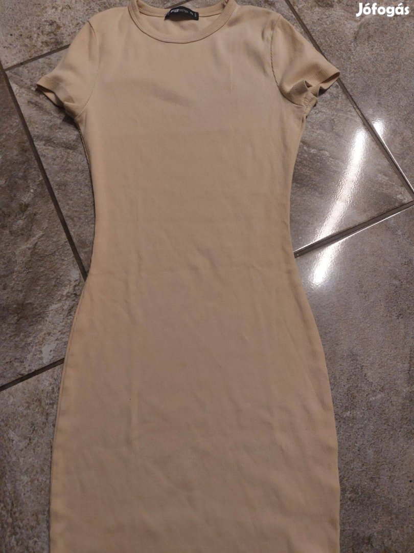 XS-es ruha eladó
