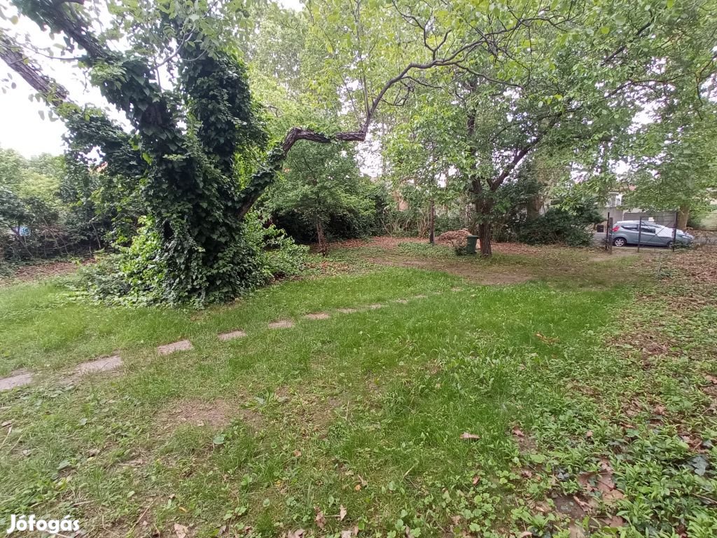 XVII. Kerület, Rákoskert utca, 400 m2-es, telek