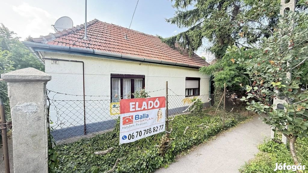 XVII. Kerület, Szőlőliget lkp közeli utca, 64 m2-es, 2 generációs,