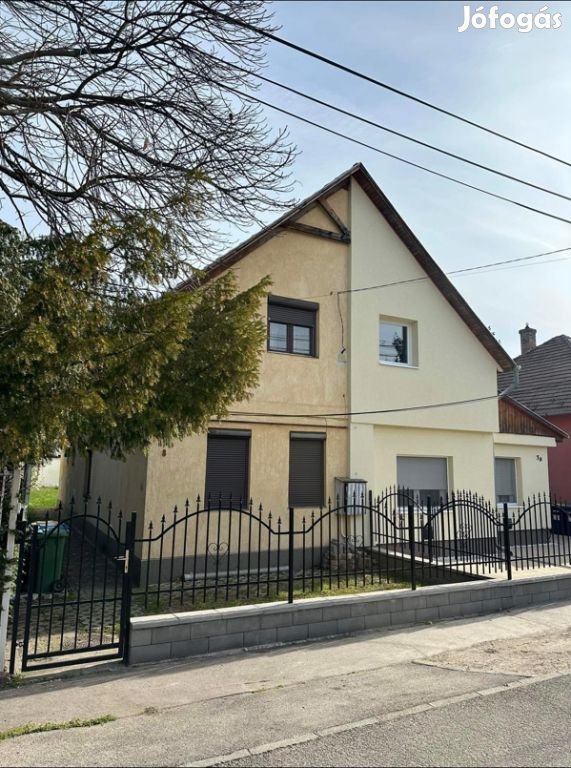 XVI. Kerület, Újmátyásföld, 140 m2-es, 2 generációs,