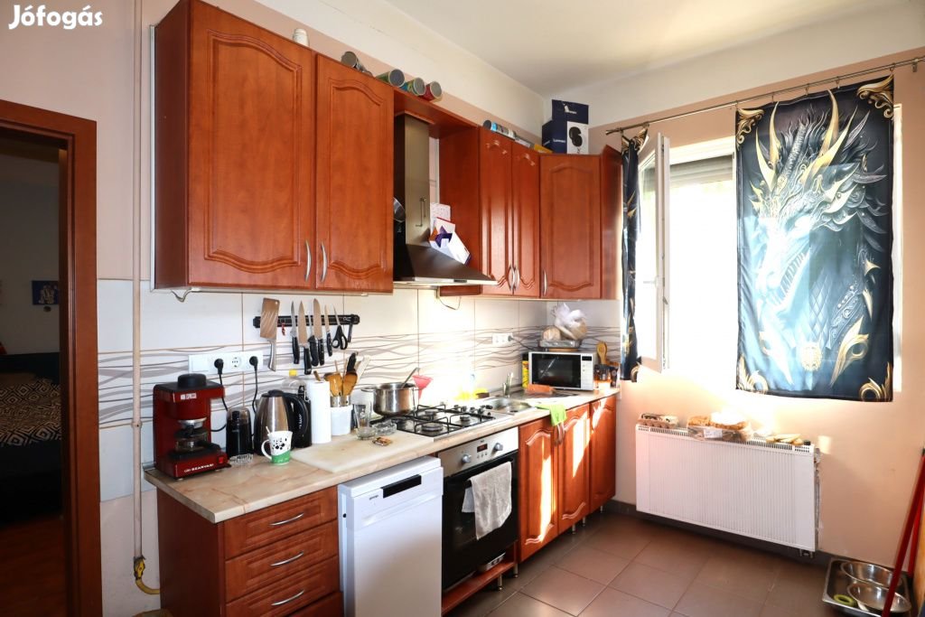 XXI. Kerület, Csepel, Királyerdő, 85 m2-es, családi ház, 3 szobás