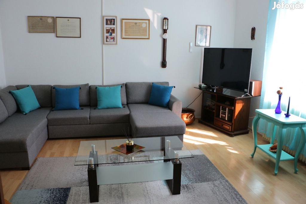 XXI. Kerület, Királyerdő, 180 m2-es, 2 generációs, családi