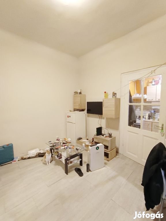 XX. Kerület, Ady Endre utcai Sporttelep közelében, 24 m2-es,